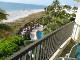 Beachfront/Full Season Rental/ View of Doctors Pass photo 1