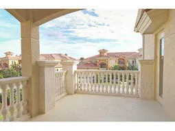 Brand New Naples Luxurious Coach Home in Vineyards photo 1