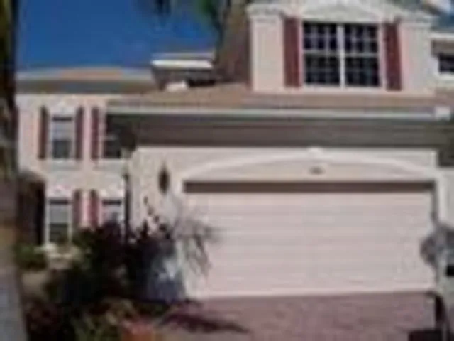 TWO CAR GARAGE FIRST FLOOR COACH HOME