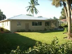 Charming Country Club of Naples Bungalow!! photo 2