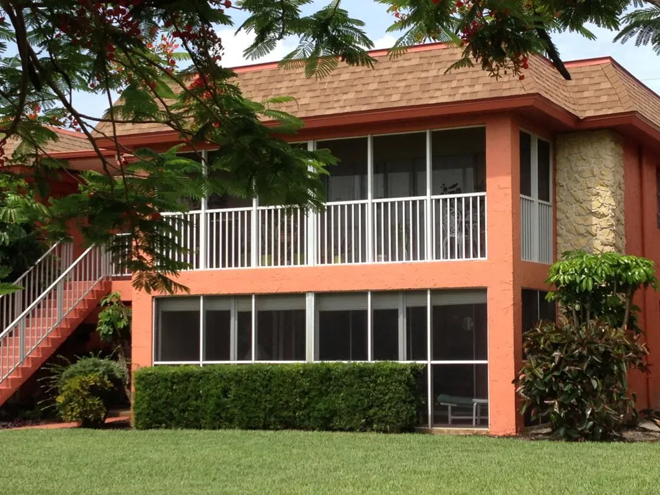 WELCOME TO SORRENTO VILLAS; A TROPICAL RESORT WITH 40 END UNIT BLDGS