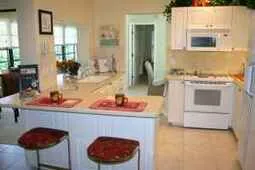 Courtyard Home Heated Pool & Spa photo 3