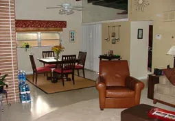 3/2 Single Family in Central Naples photo 3