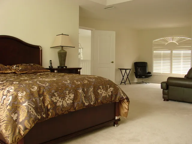 Very spacious master suite!