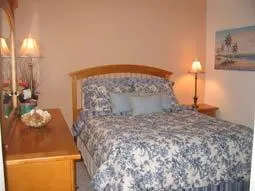 A Juilet balcony with patio doors to complete this  
light, pretty bedroom