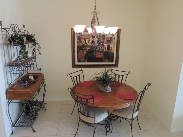 Condo is very clean and well maintained - not your ordinary rental property