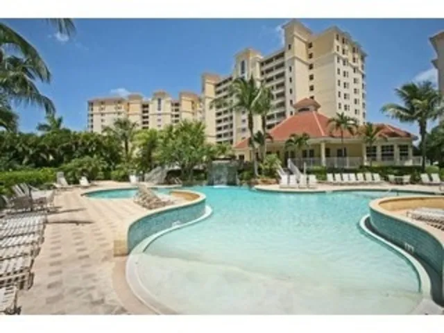 All this within walking distance to the white sands of Vanderbilt Beach