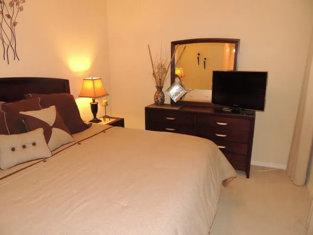 Heritage Bay #2036 master bedroom