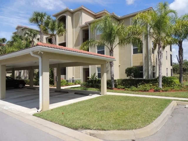 Heritage Bay #2036 exterior of condo