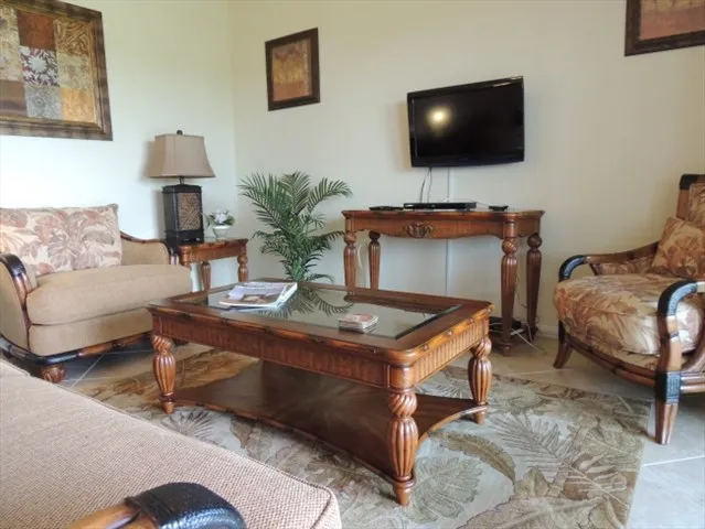 Heritage Bay #1842 Living room