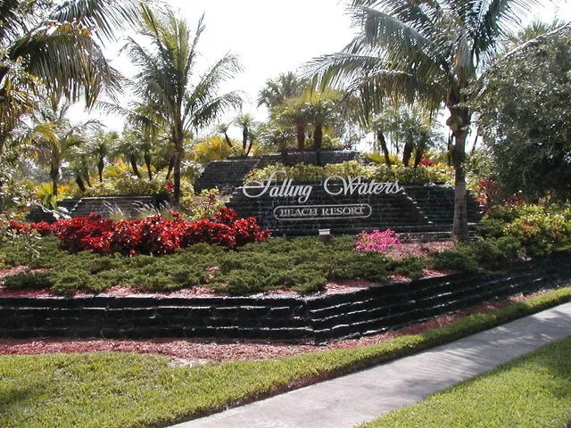 Falling Waters Beach Resort photo 7