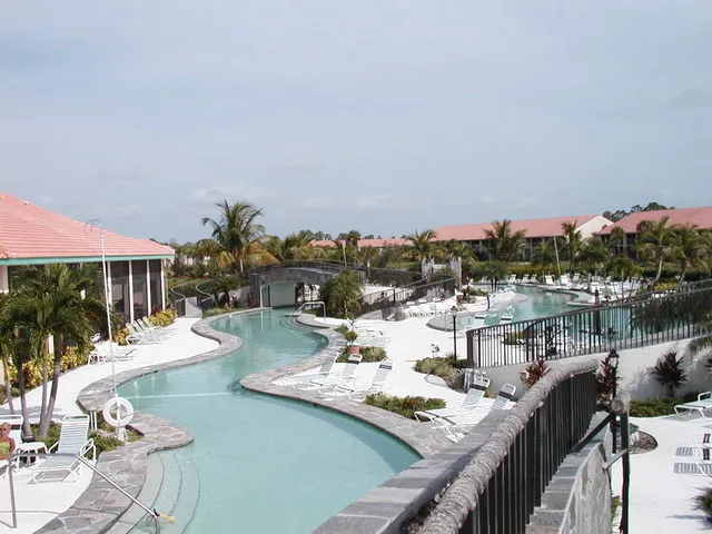 Falling Waters Beach Resort photo 8