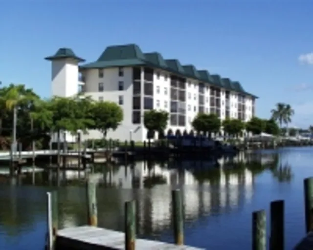 Spectacular Vanderbilt Bay views from your private Lanai both day and night