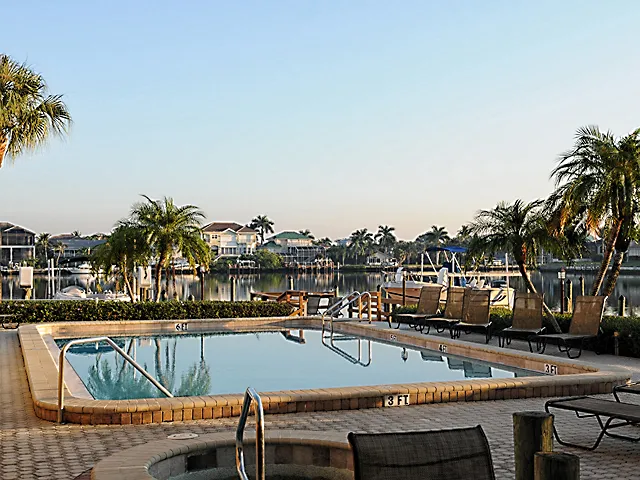 The jacuzzi and pool are conveniently located in the center of the complex.