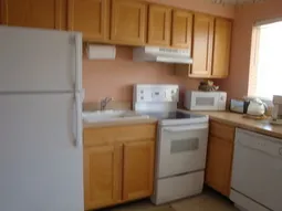 Fully equipped kitchen eat in or out Publix close by!