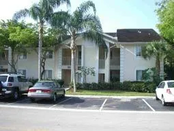 Emerald Lakes Condo photo 1