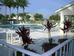 Emerald Lakes Condo photo 3