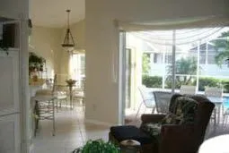 "Tommy Bahama" Country Club Living. photo 2