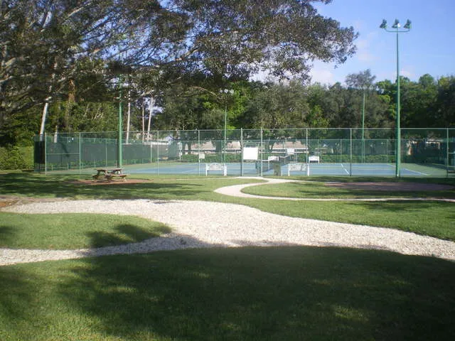 Two tennis courts  - 5 minutes walking distance from the Villa