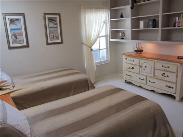 Second bedroom 