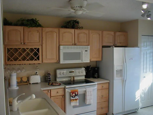 Very well-equipped, roomy kitchen!