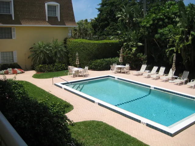 courtyard and swimming pool