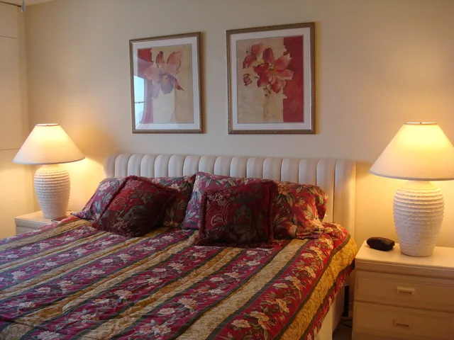 #715 king bedroom with TV and full view of the beach & gulf