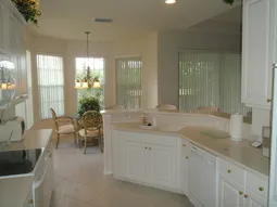 Naples LAKES COUNTRY CLUB photo 4