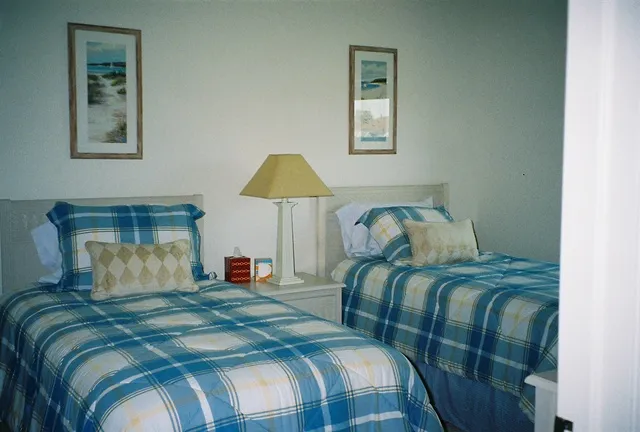 Guest Bedroom which can convert to a King size bed