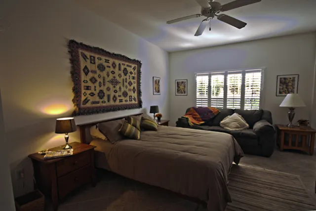 Luxury Carlton Lakes Condo photo 13