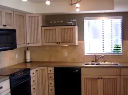 Bahama Kitchen (second floor)