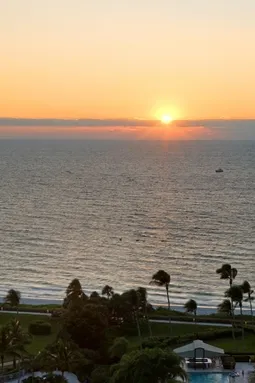 LIVE ON THE GULF!! photo 7