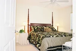 King pillowtop bed in master, adjoins private bath with walk-in shower