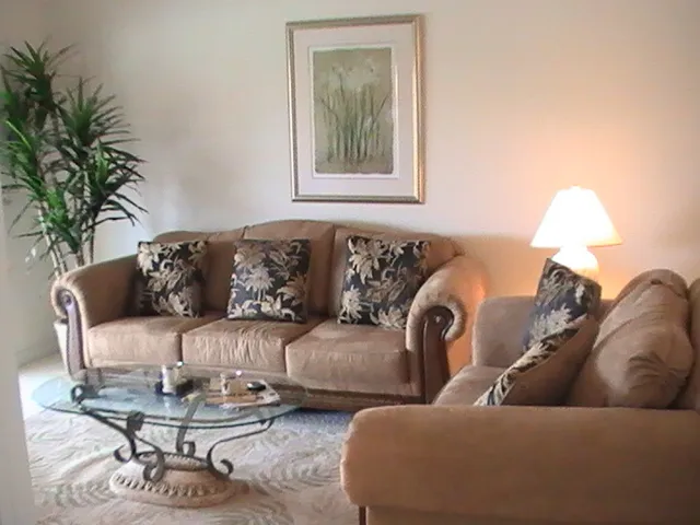 Living area, with Queen sleeper and Love seat, direct access onto the lanai