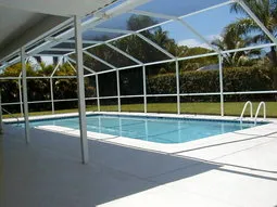 Park Shore Home photo 2