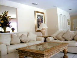 Park Shore Home photo 4