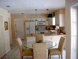 Park Shore Home photo 5