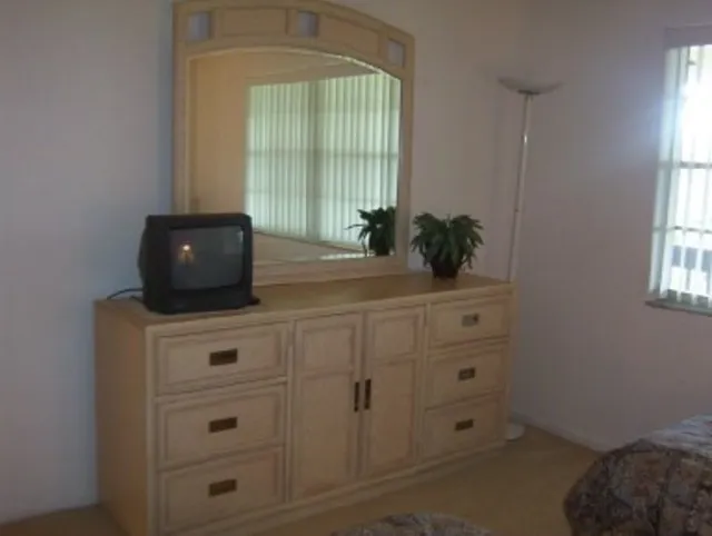 MOVE RIGHT IN - Cypress Gate - 55+ Spacious! photo 5