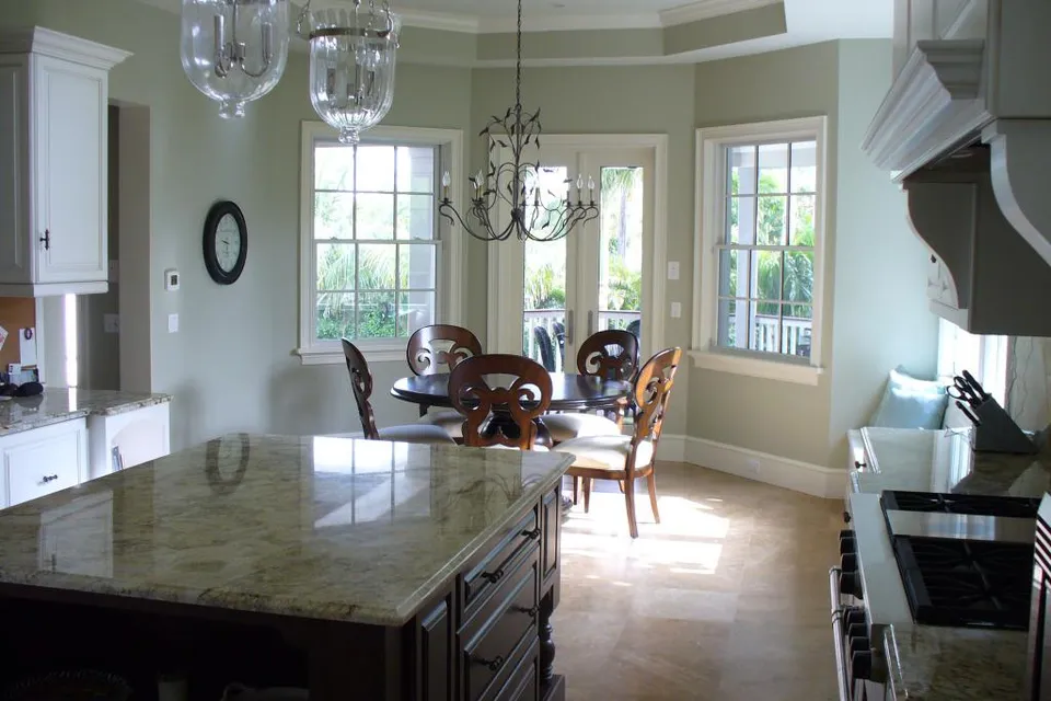 Old Naples, built 2009, only 3 houses from beach photo 20