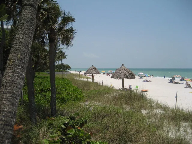One of our great beaches only minutes from Vist Palms 
