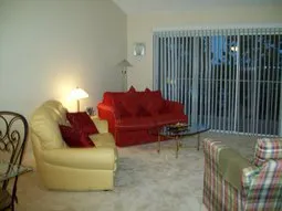 Outstanding location in Royal Harbor Area photo 3