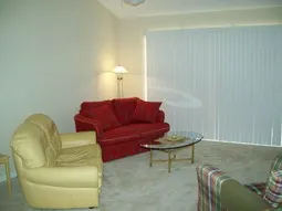 Outstanding location in Royal Harbor Area photo 5