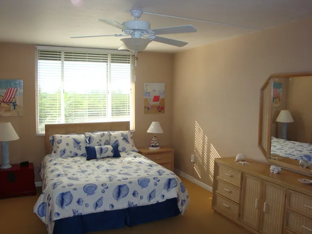 Large second master with private bath and walk-in closet