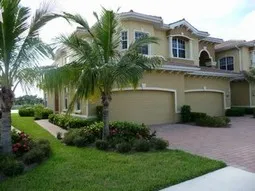 Front view of the property - 2 car garage, upper unit. 