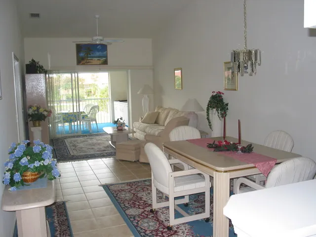 Falling Waters Beach Resort, Naples, Florida photo 2
