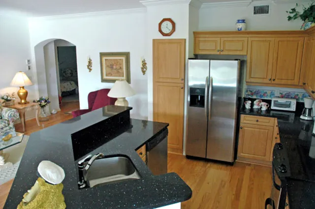 Carlton Lakes Condo photo 12