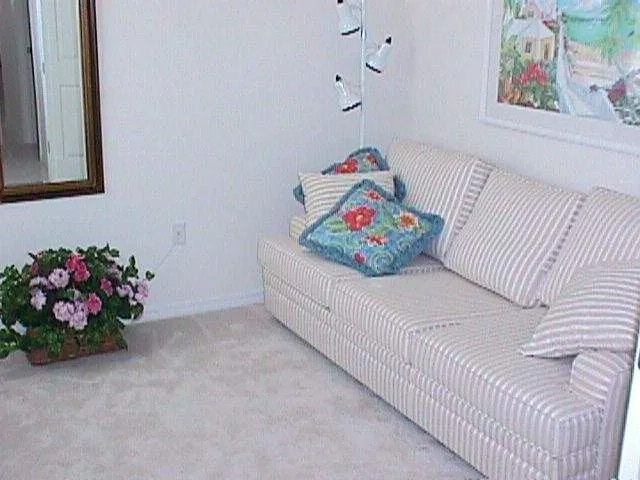 3rd bedroom with sofa bed.Office setup w/high speed internet,printer,etc.