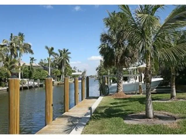 WATERWAY AND BOAT DOCK