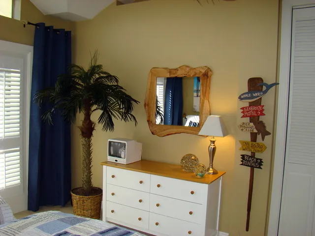 GUEST BEDROOM 1