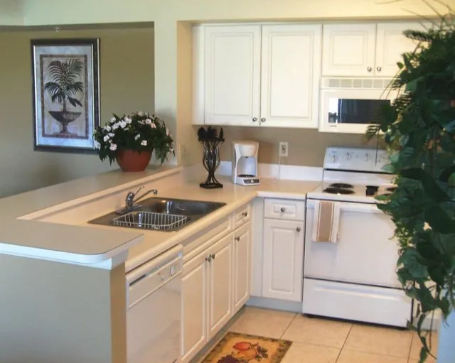 Nice open kitchen.